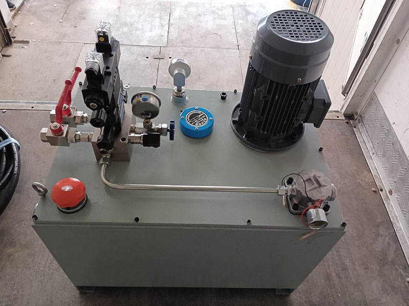 電機(jī)軸承潤(rùn)滑站(1).jpg